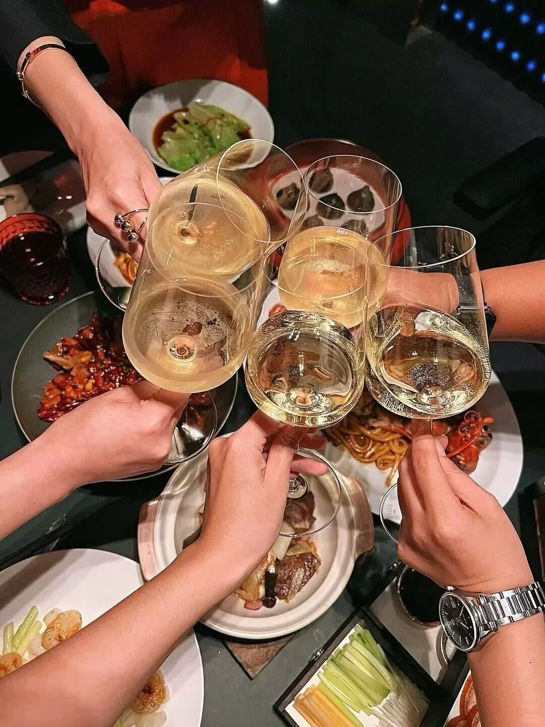 商务酒桌上的9大细节