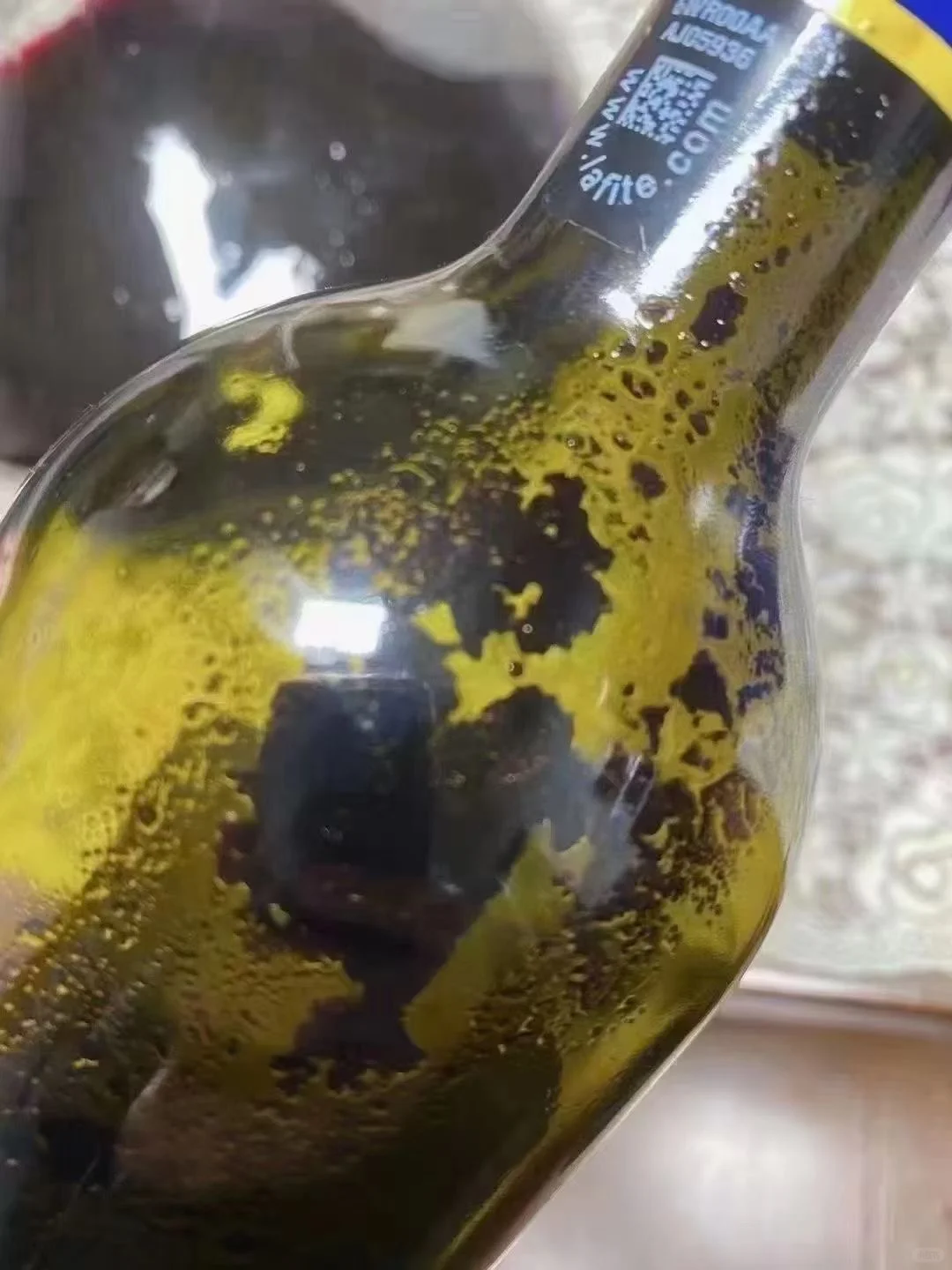 教你识别变质葡萄酒?