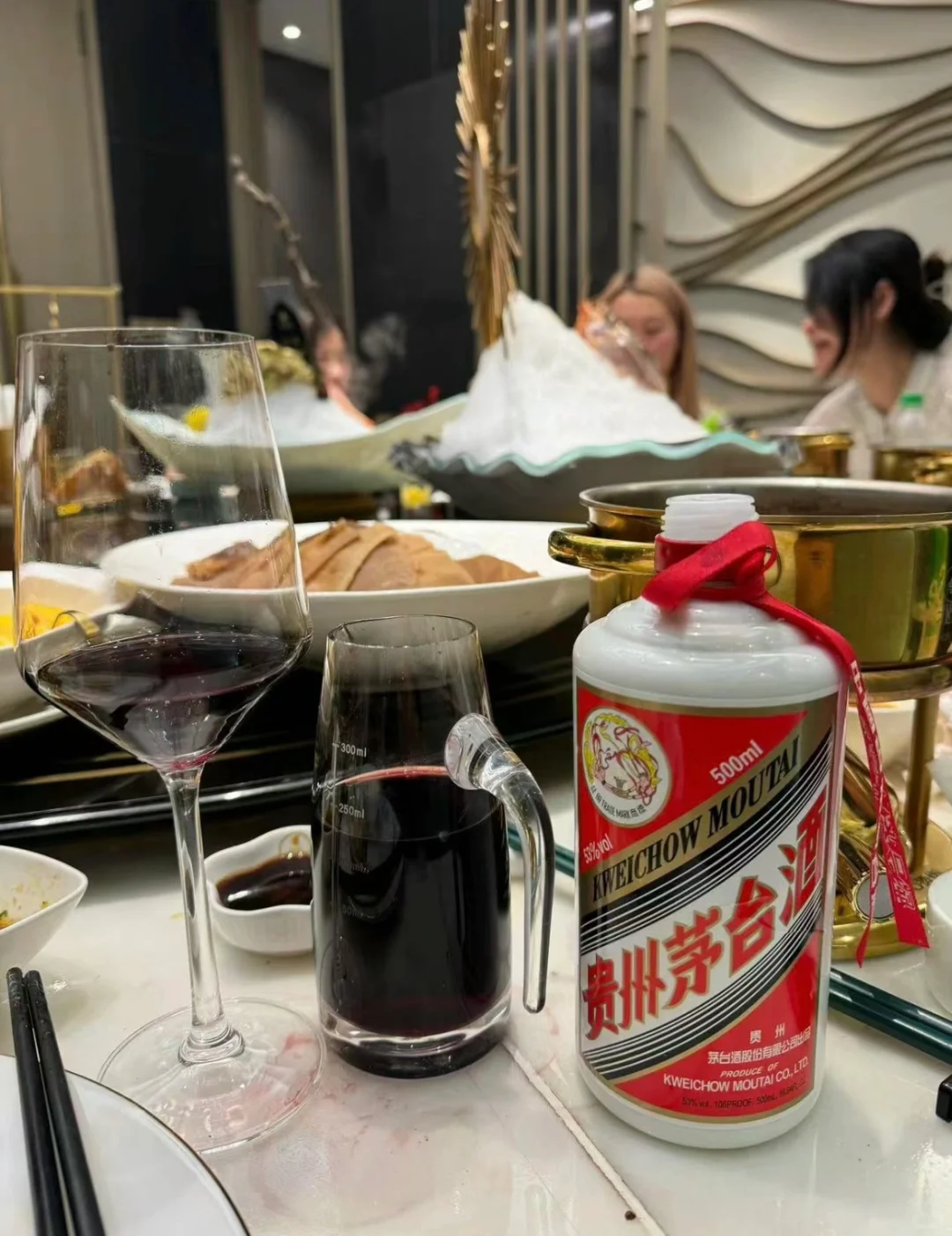 “商务宴请被夸爆的秘密！行家才知道的‘酱香