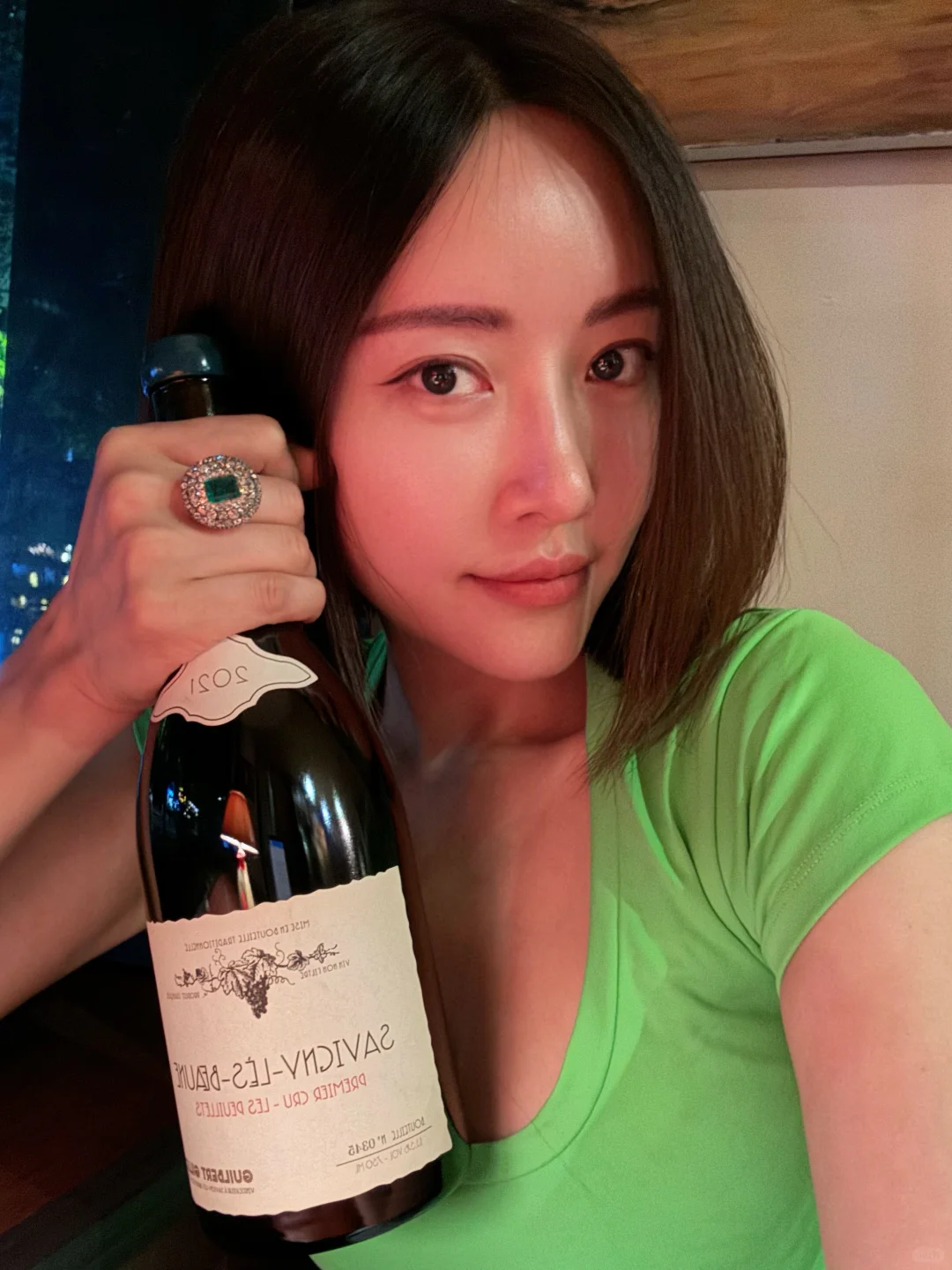 今天也来一杯网红酒??