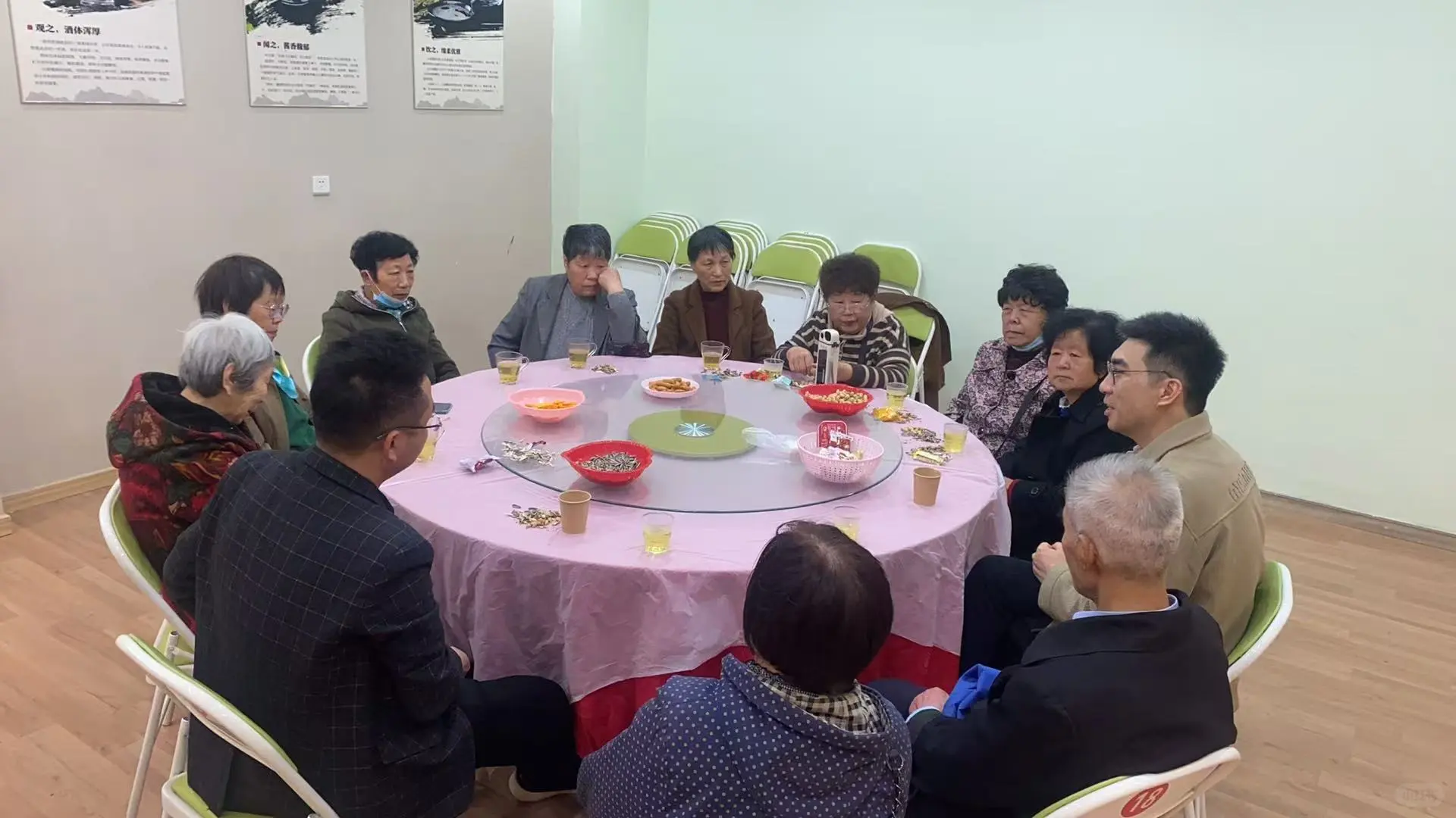 大家需要白酒文案，可以来这里收藏