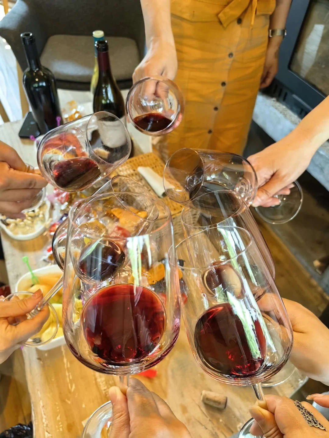 东湖春日私享酒局,春糖归来的武汉酒商们