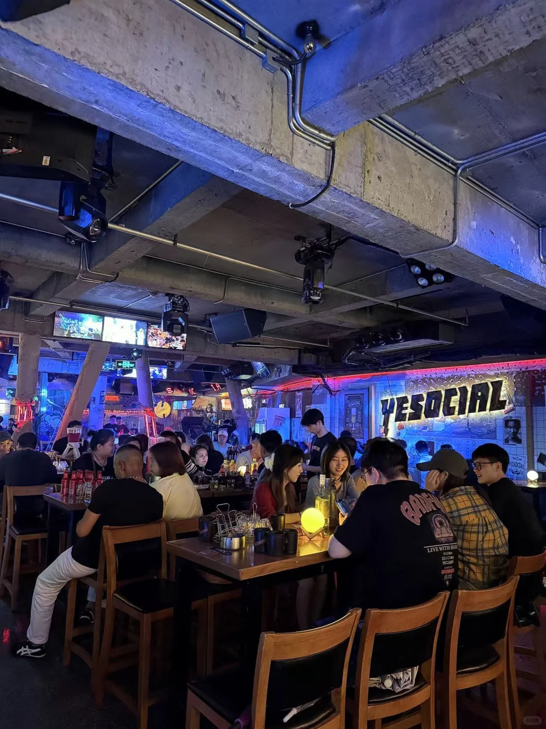 被布琅兄弟葡萄酒承包的微醺夜?