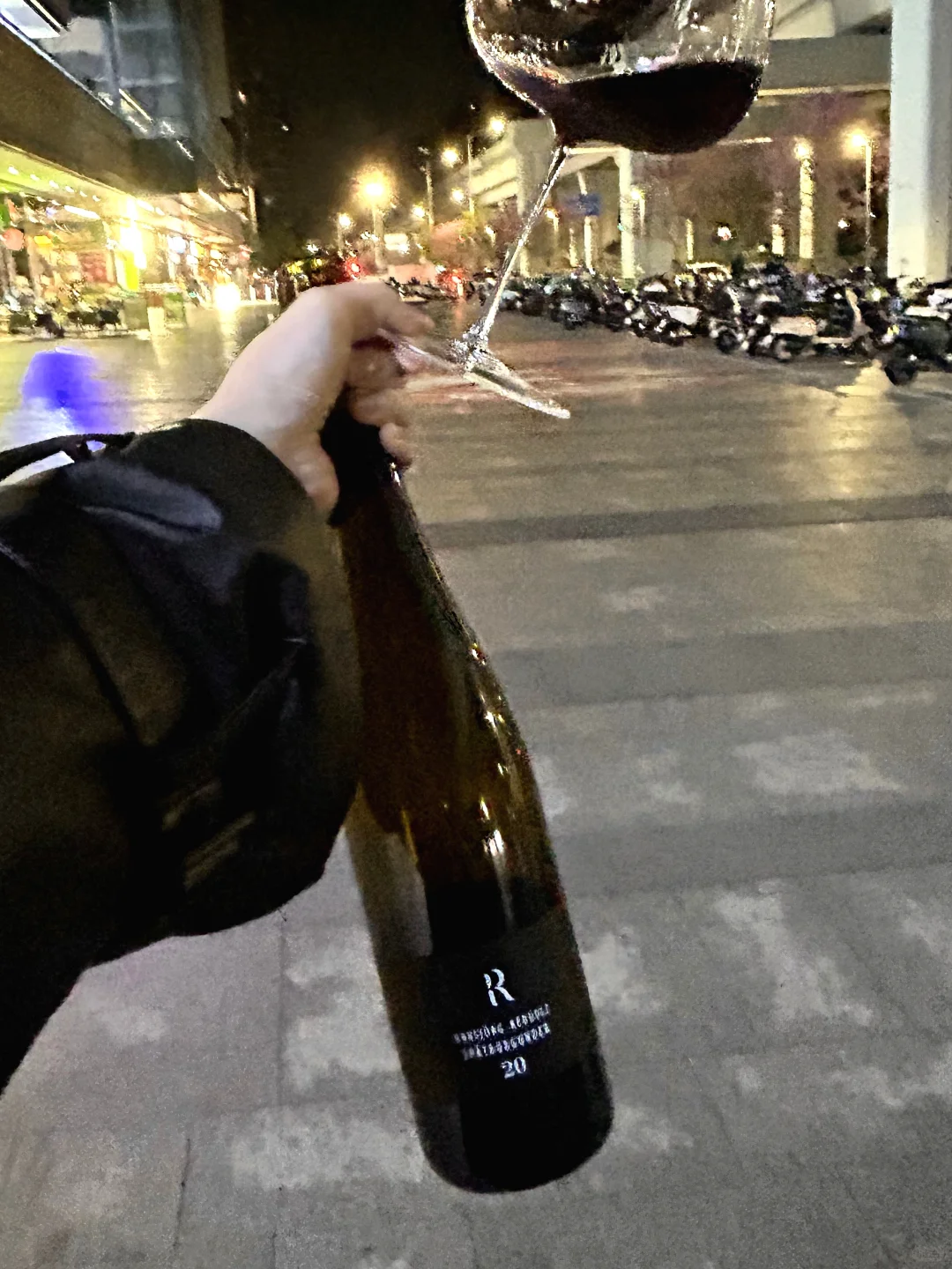 ?喝葡萄酒就应该这么随意