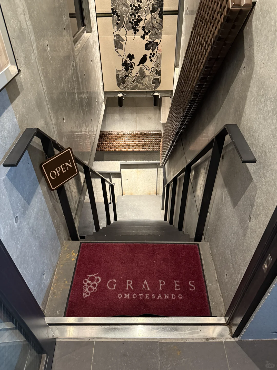 东京杯卖wine bar