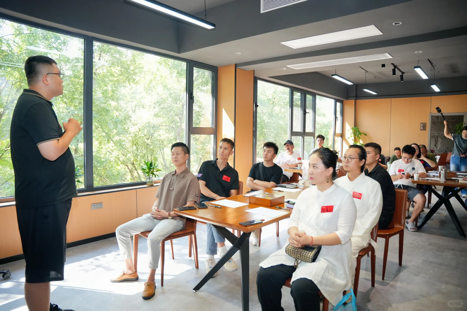 惊了！西安搞钱创业交流局