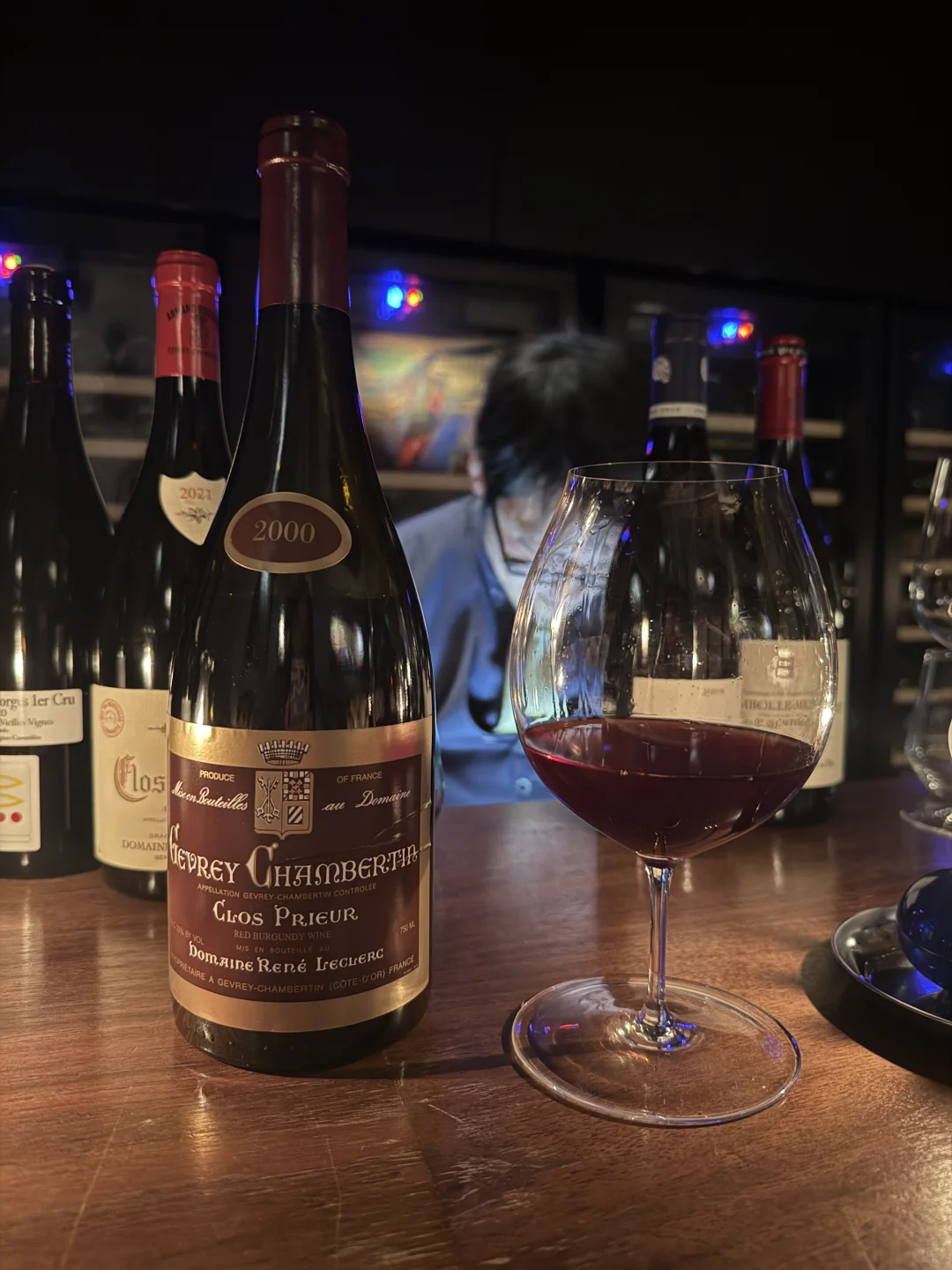 东京杯卖wine bar