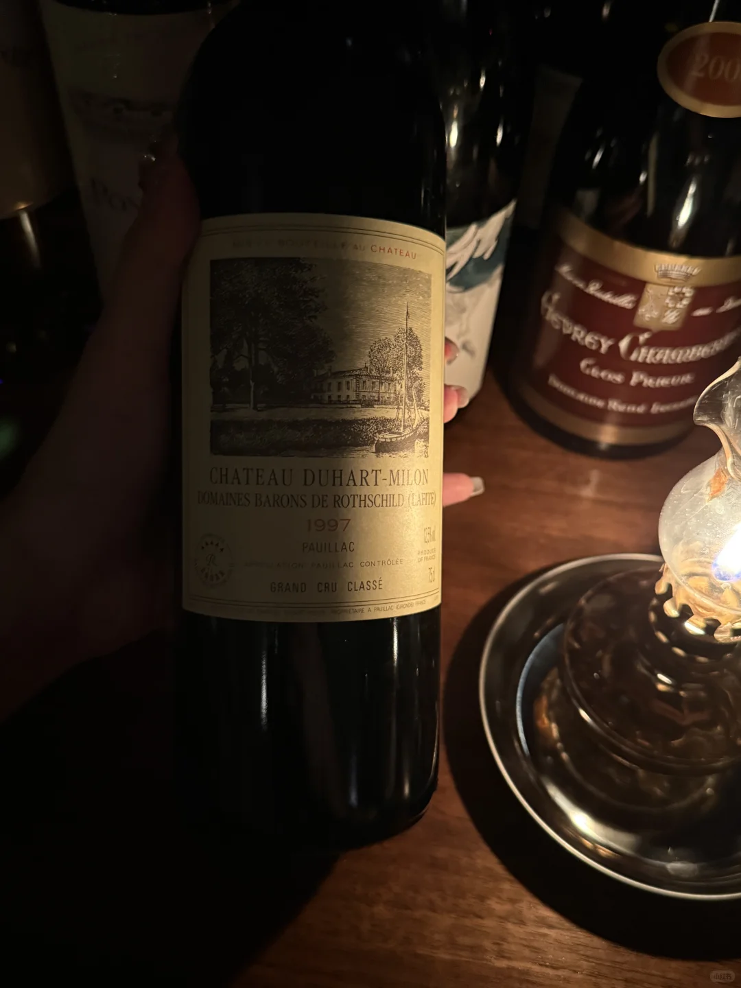 东京杯卖wine bar