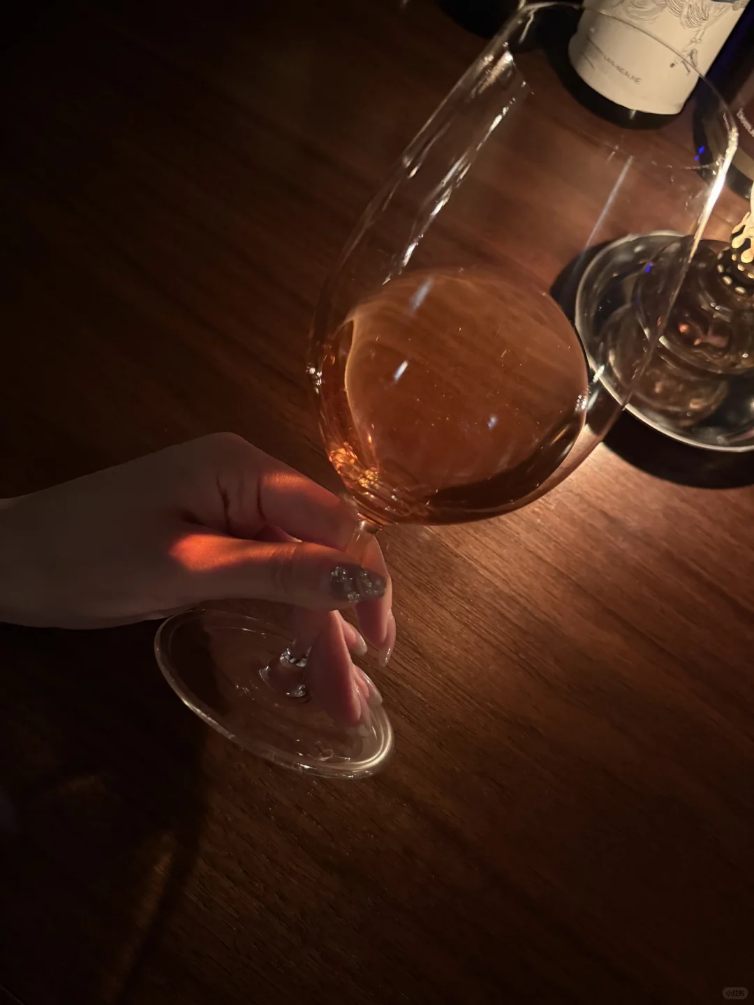 东京杯卖wine bar