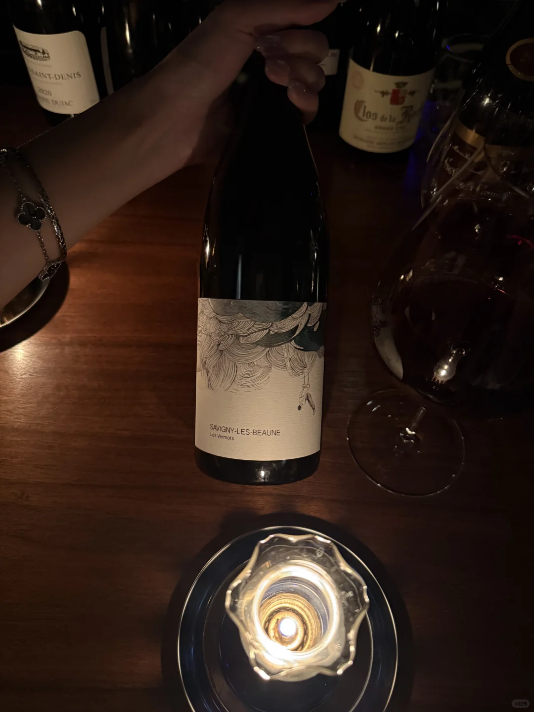东京杯卖wine bar