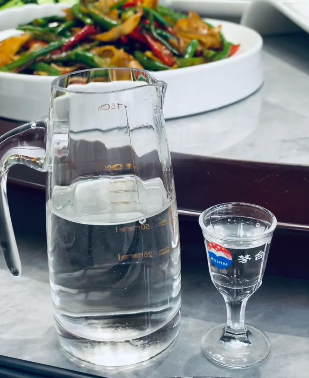 【酱香白酒｜这届年轻人的「情绪解药」来了