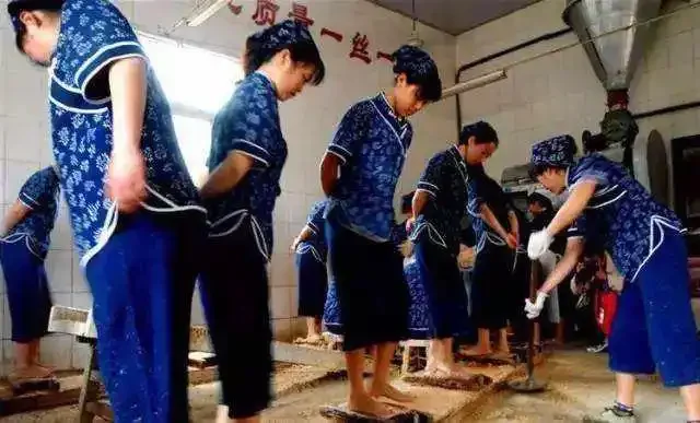 酱香型白酒中的网红酒应不应该打击