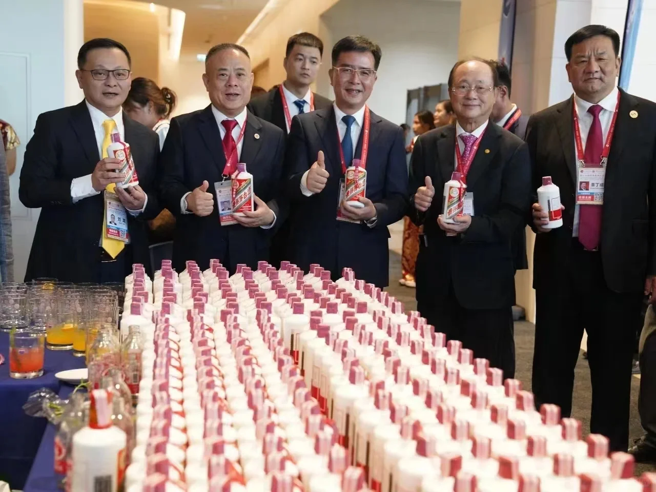 酒业务员为何如此内卷？揭秘其中的原因！