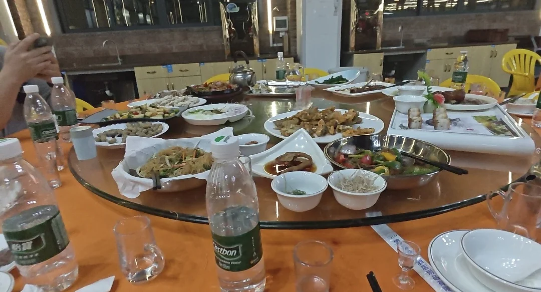 光伏tob销售实习生第27天:酒局总结