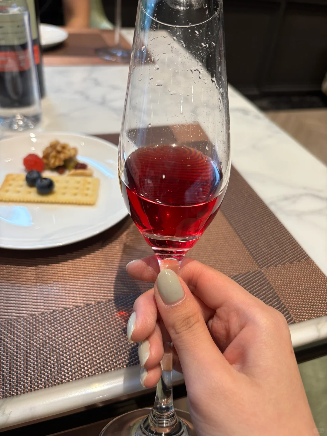 路易威登✖️宾利｜浪漫品酒