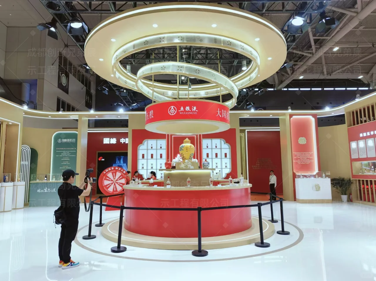 糖酒会五粮液展台·高级定制展览设计