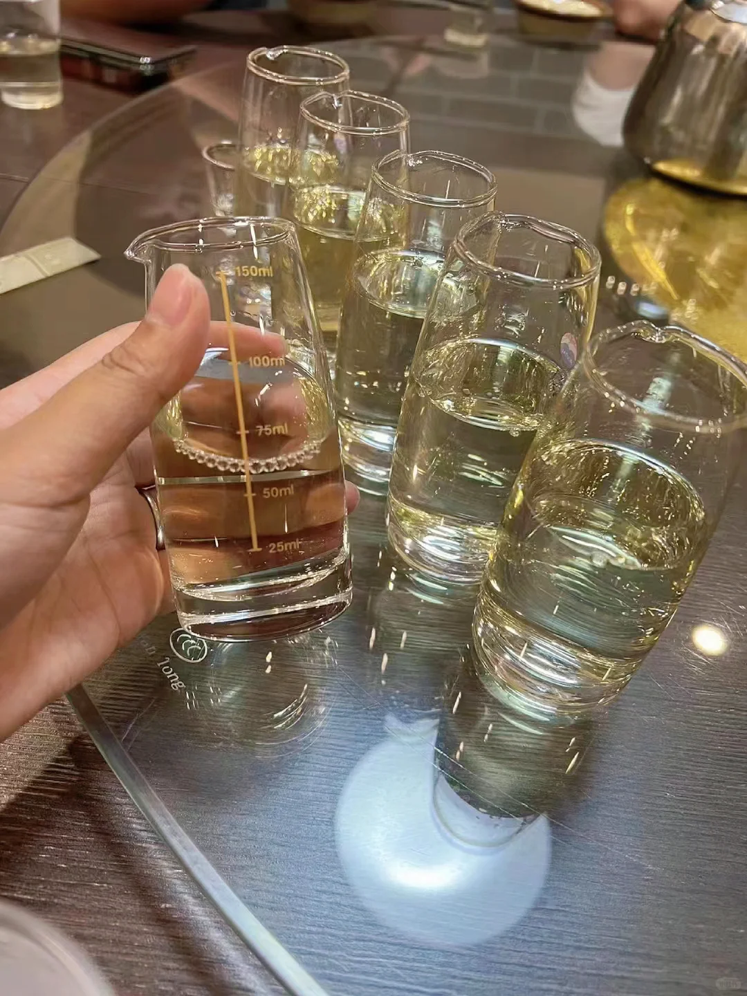 每日分享、酱香观其色，闻其香，品其味