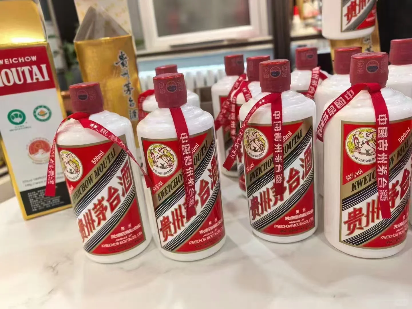 ?清香vs浓香vs酱香哪款白酒能让你一口入