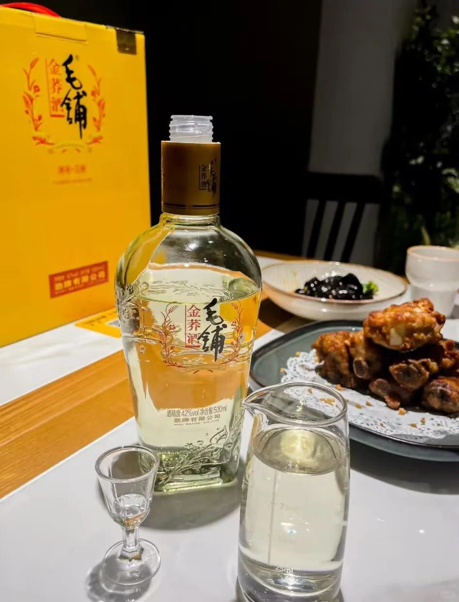 朋友聚会，为什么都推荐草本白酒？