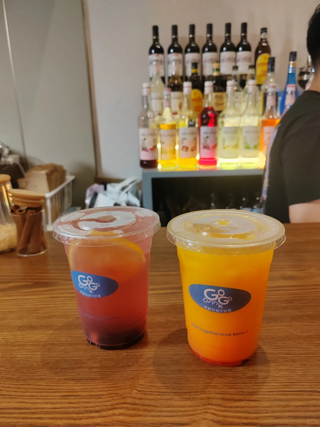 不想上班，又想赚钱，做鸡尾酒外卖
