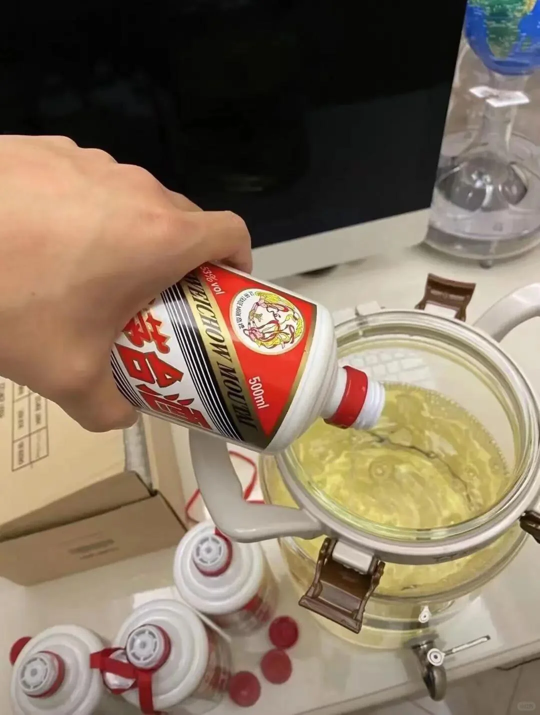 现在的的大佬都在用的商务茅台