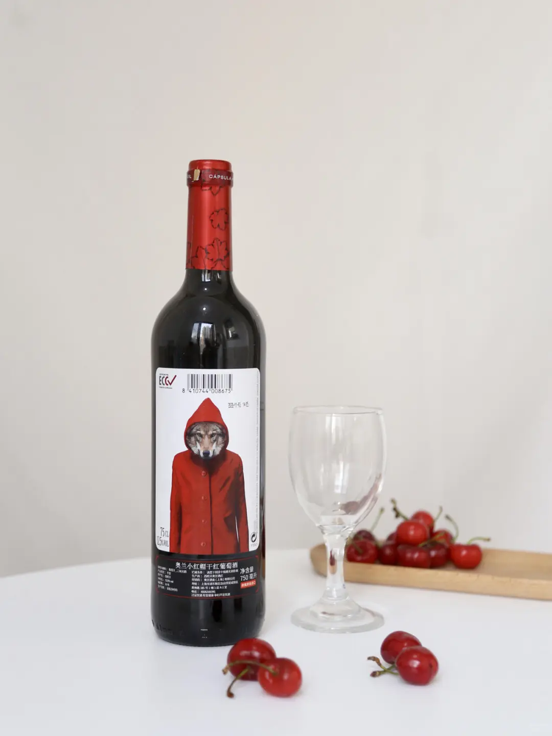 入门级红酒作为酒鬼的我又来给大家分享酒了
