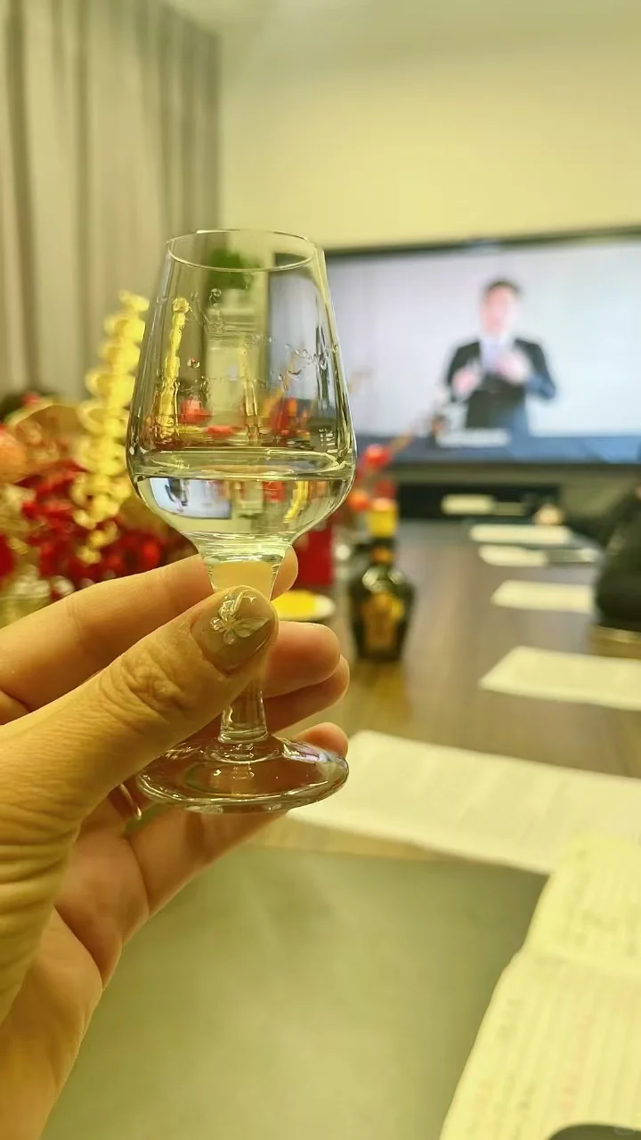 在白酒公司上班是什么体验？