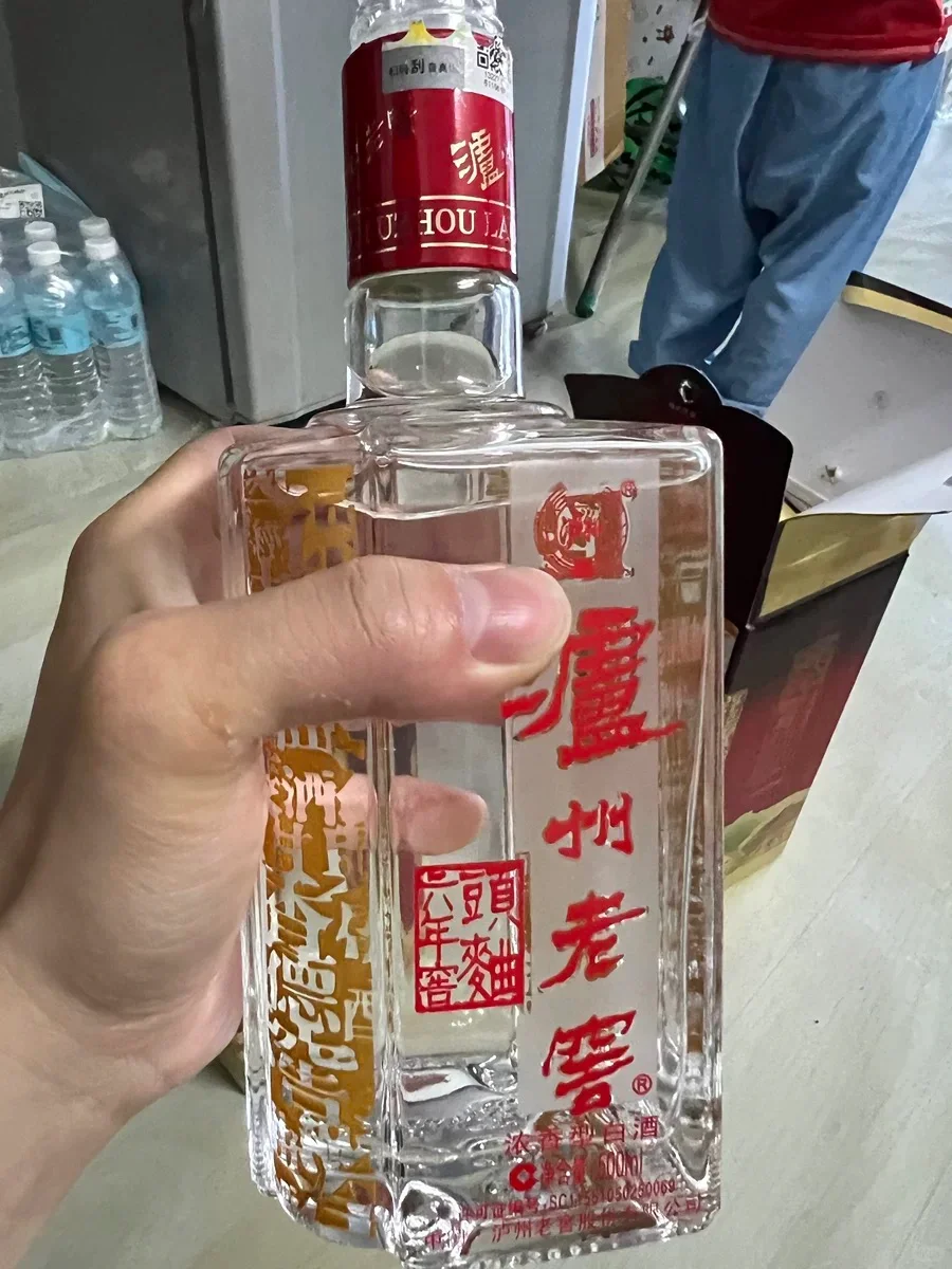 为什么几十块买浓香白酒，基本都推荐六年窖？