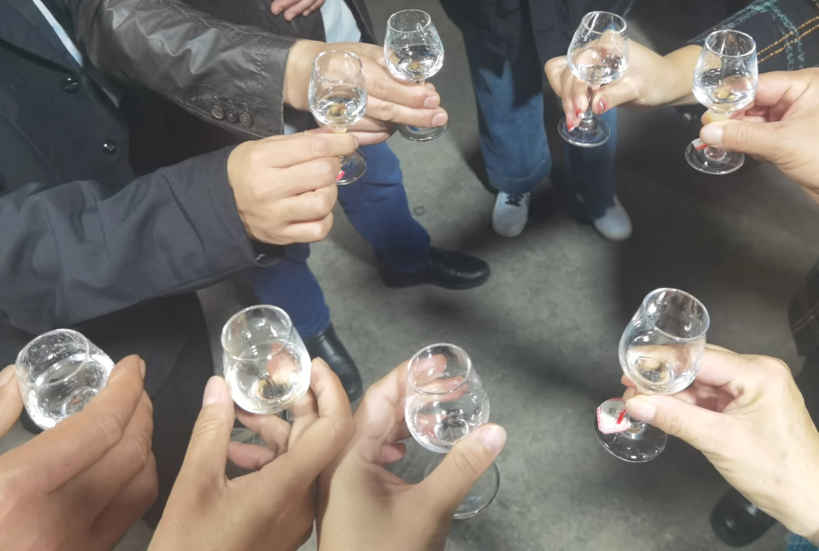 窖藏了40年的老酱酒是啥滋味？