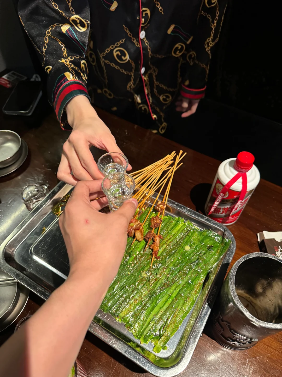 商务宴请白酒花小钱办大事