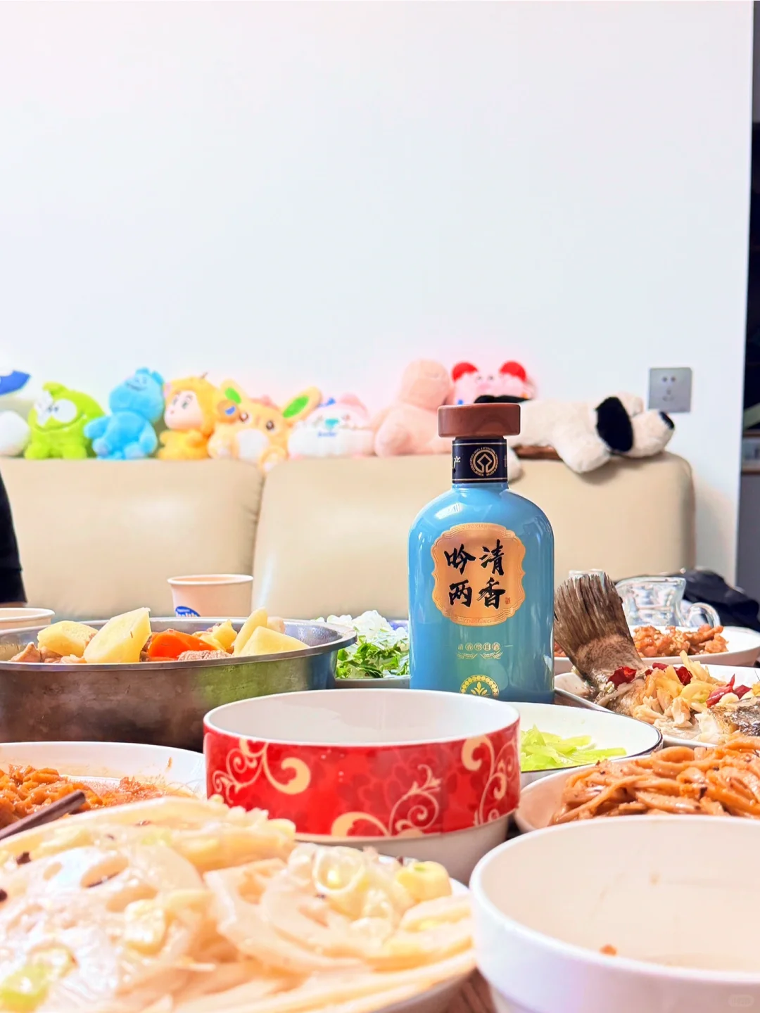 ?正在吃饭呢！我爸叫我再去买一瓶⁉️