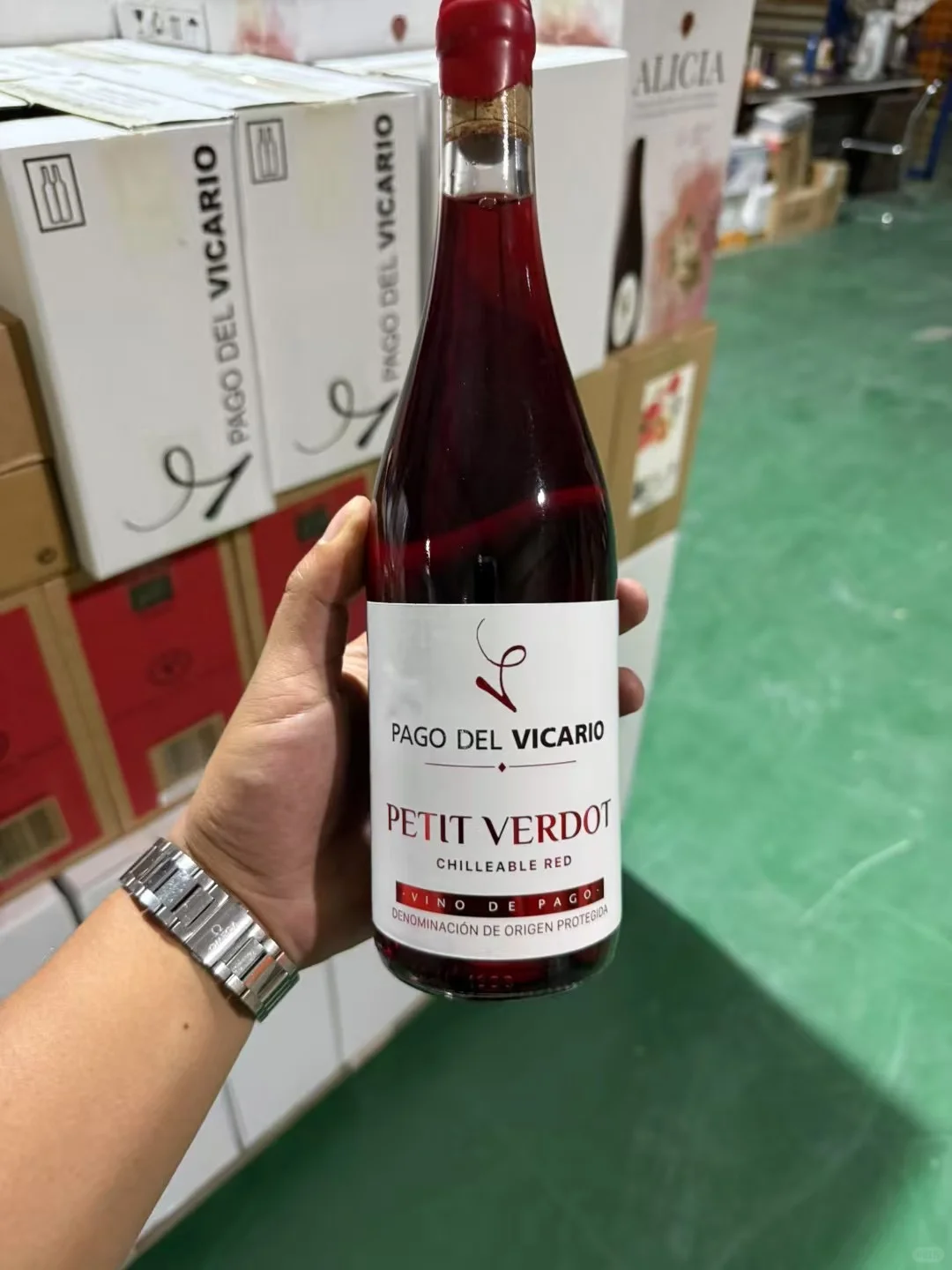 新品哦，红酒?