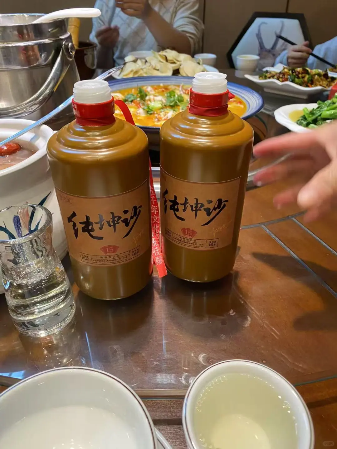 上了年纪就喜欢喝点，这酒不错?