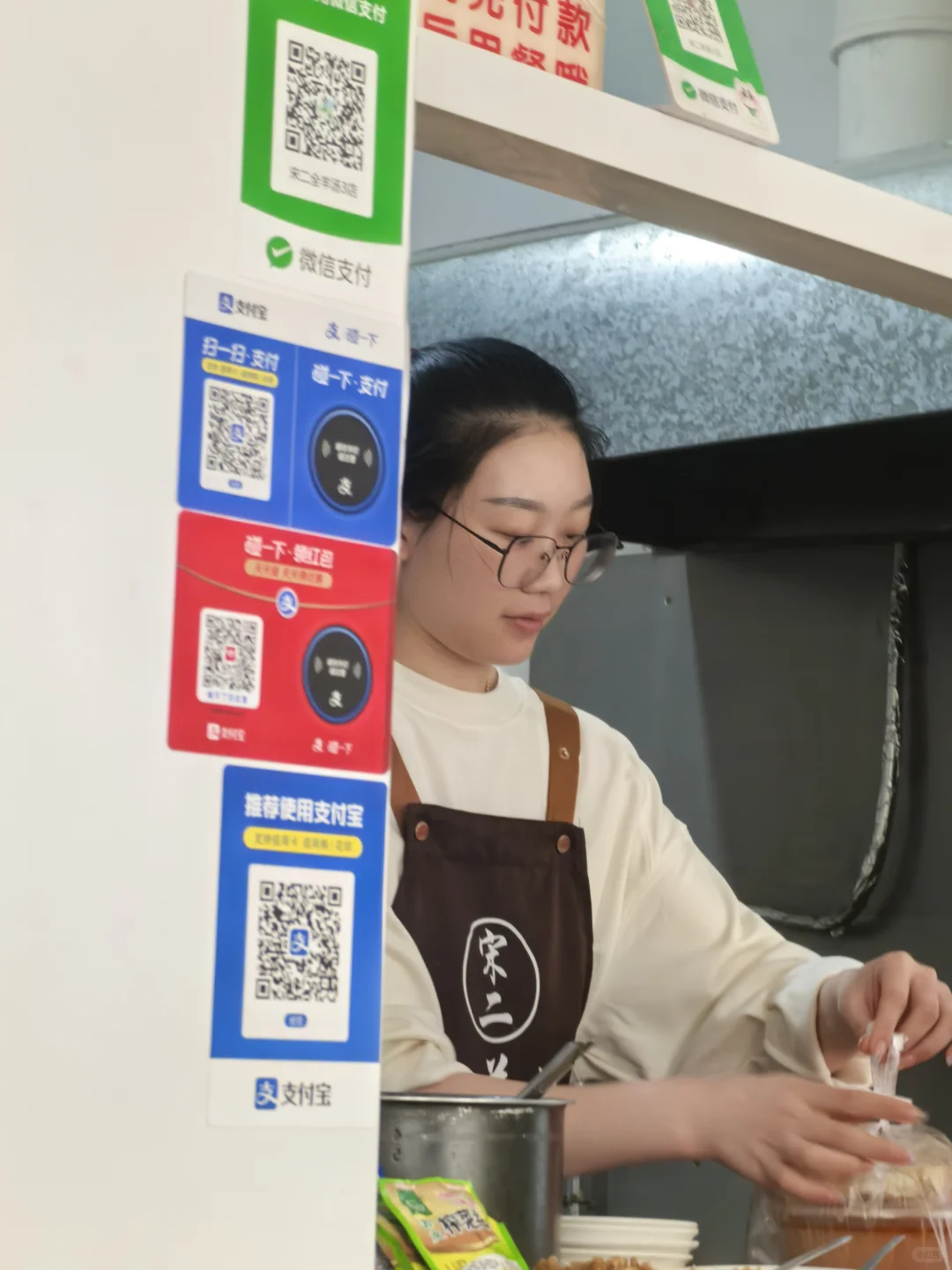 从刚毕业时白酒滴酒不沾到习惯了微醺的感觉