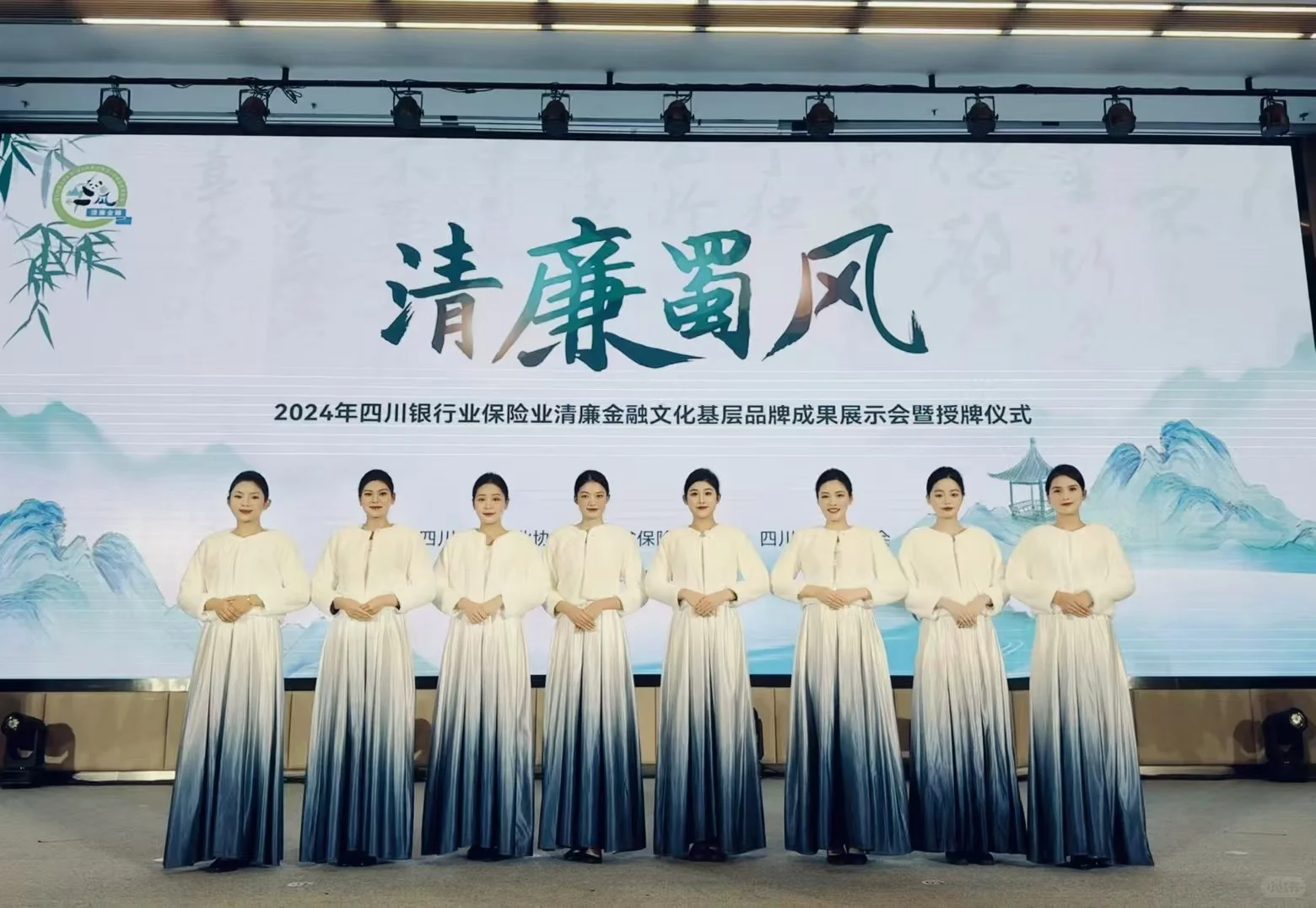成都糖酒会要礼仪模特的老板看过来