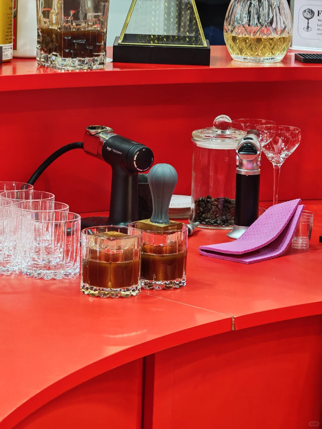 巴黎酒展第一期:茅台在巴黎酒展上大获成功