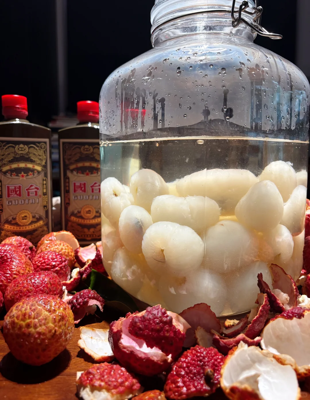 酱香酒泡荔枝试试