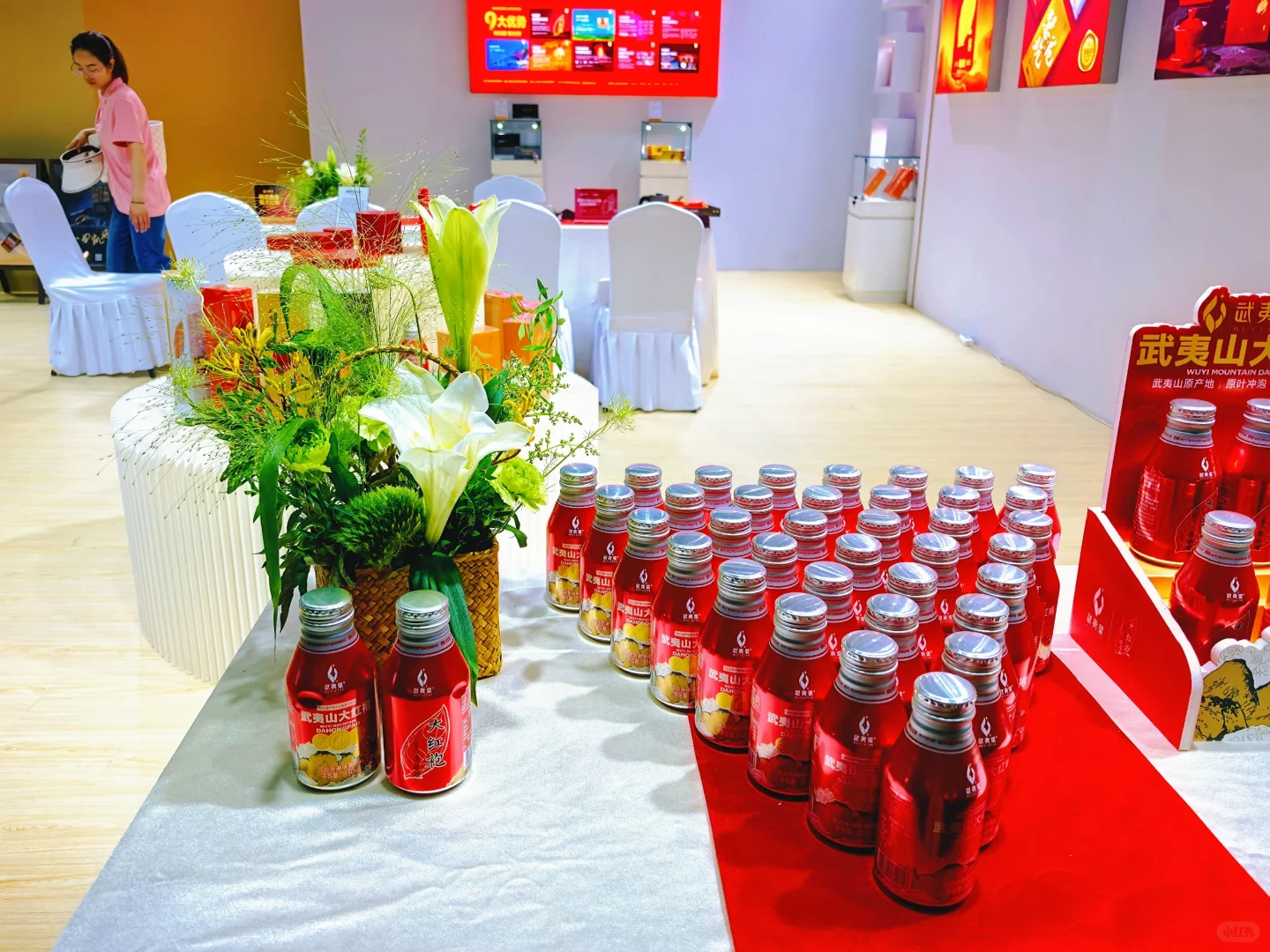 今天是清新自然的花艺展台?