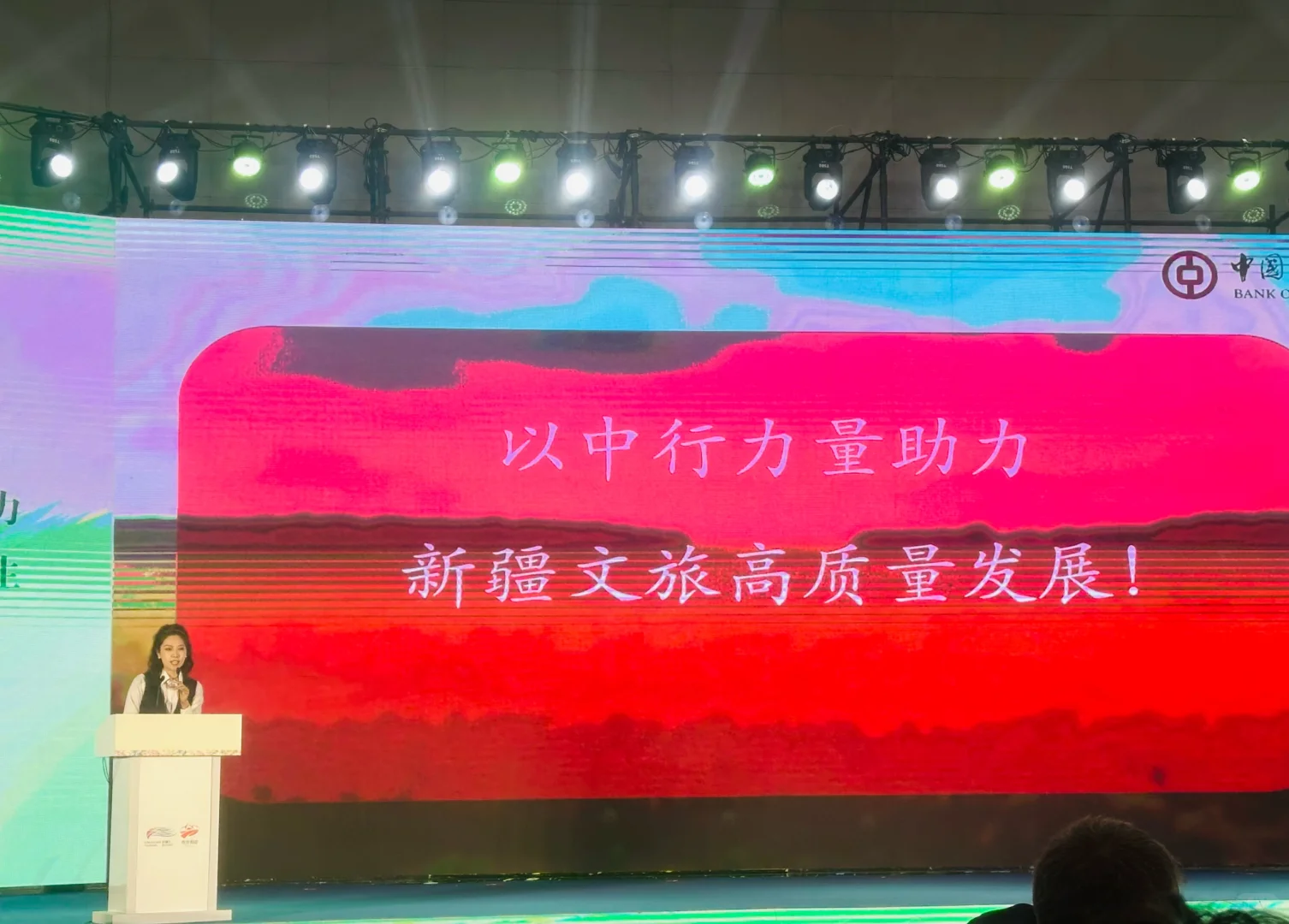 先成为自己的山 再找心中的海