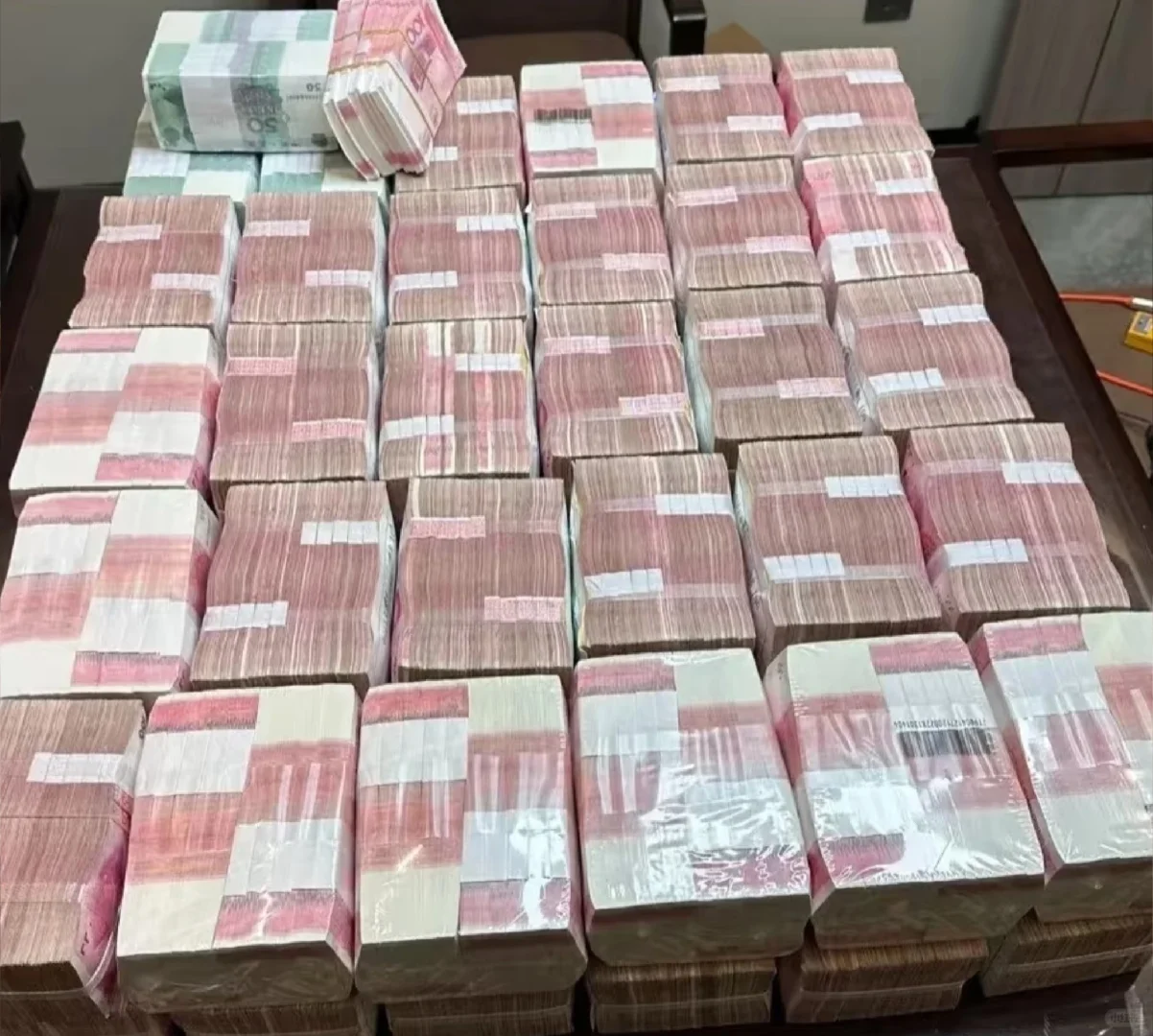 专精特新高新技术+5亿营业额=3亿现金