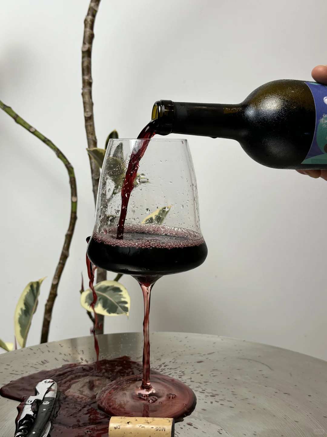 遇到事情不要慌,拍个照发朋友圈先。