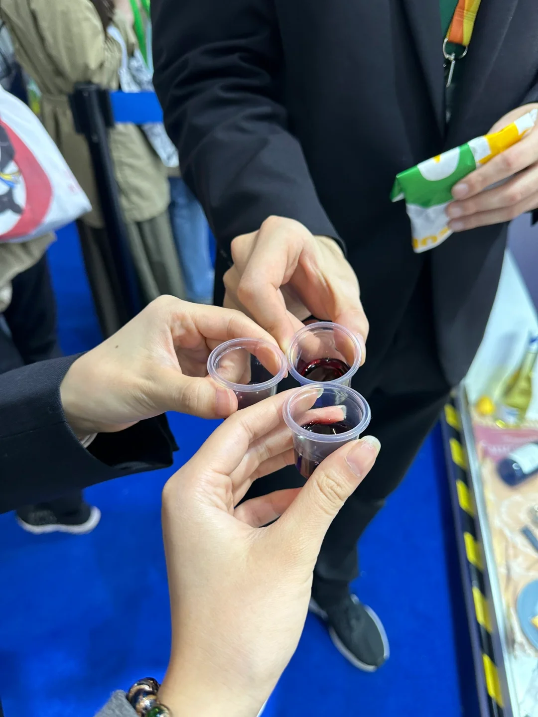 关于我在进博会当酒鬼