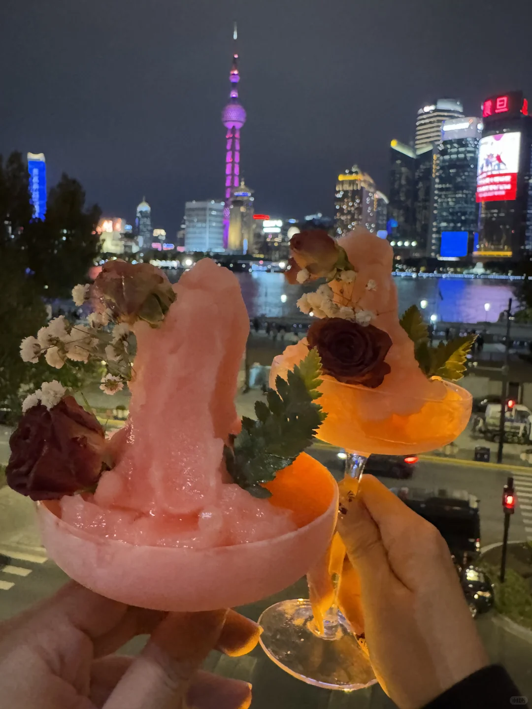 征集酒名，选中免费喝…