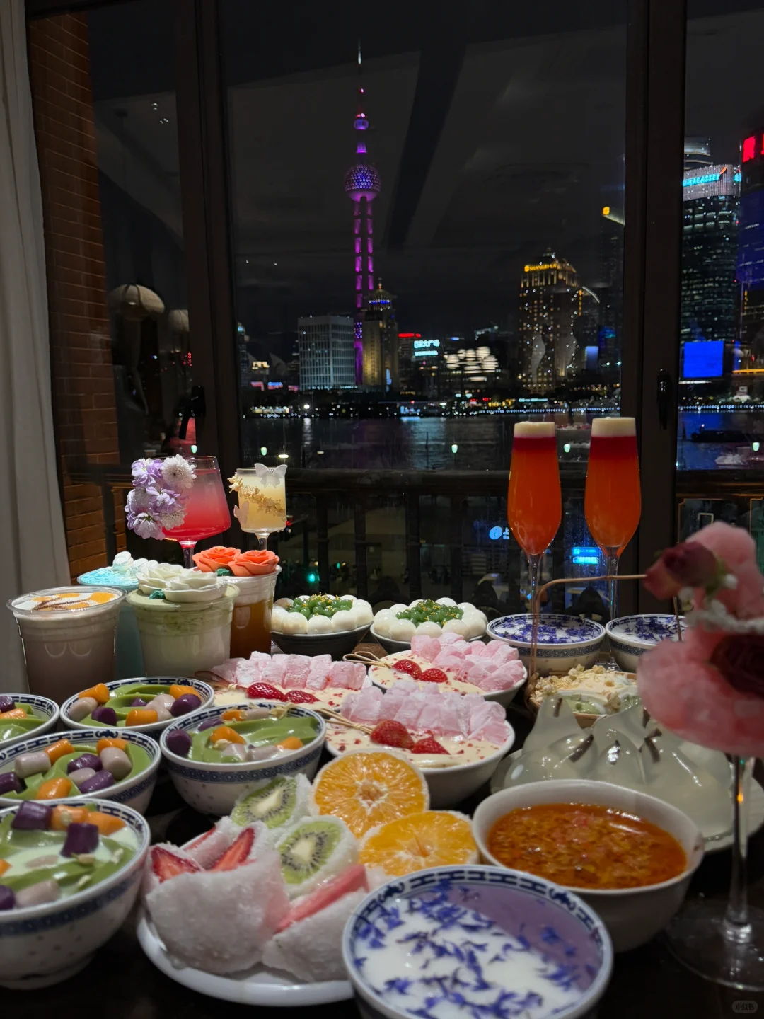 征集酒名，选中免费喝…