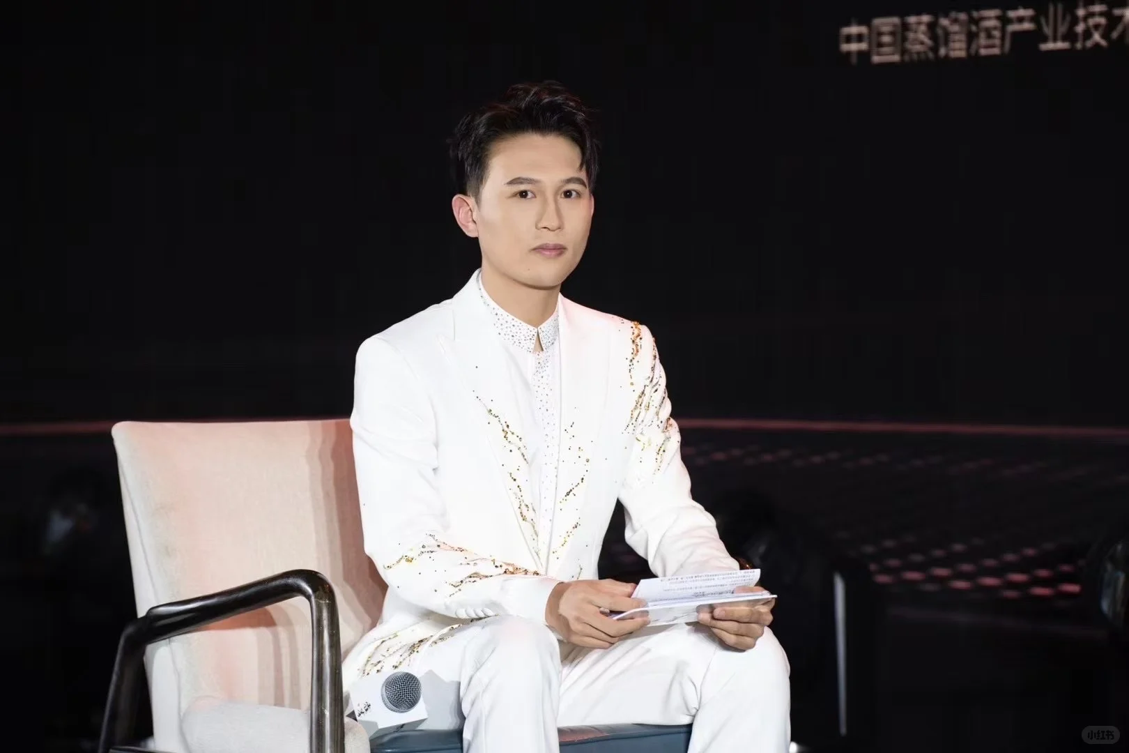 《白酒与资本的华丽共舞：酱香白酒纳斯达克上