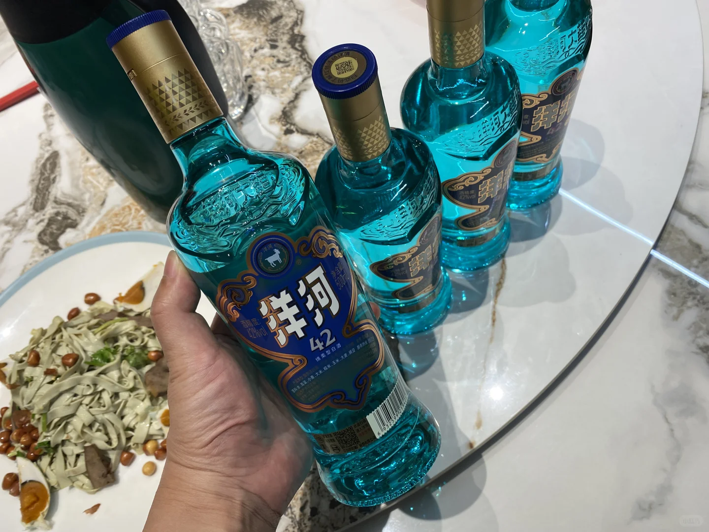 已证实：大佬们喝的酒质和我们一样