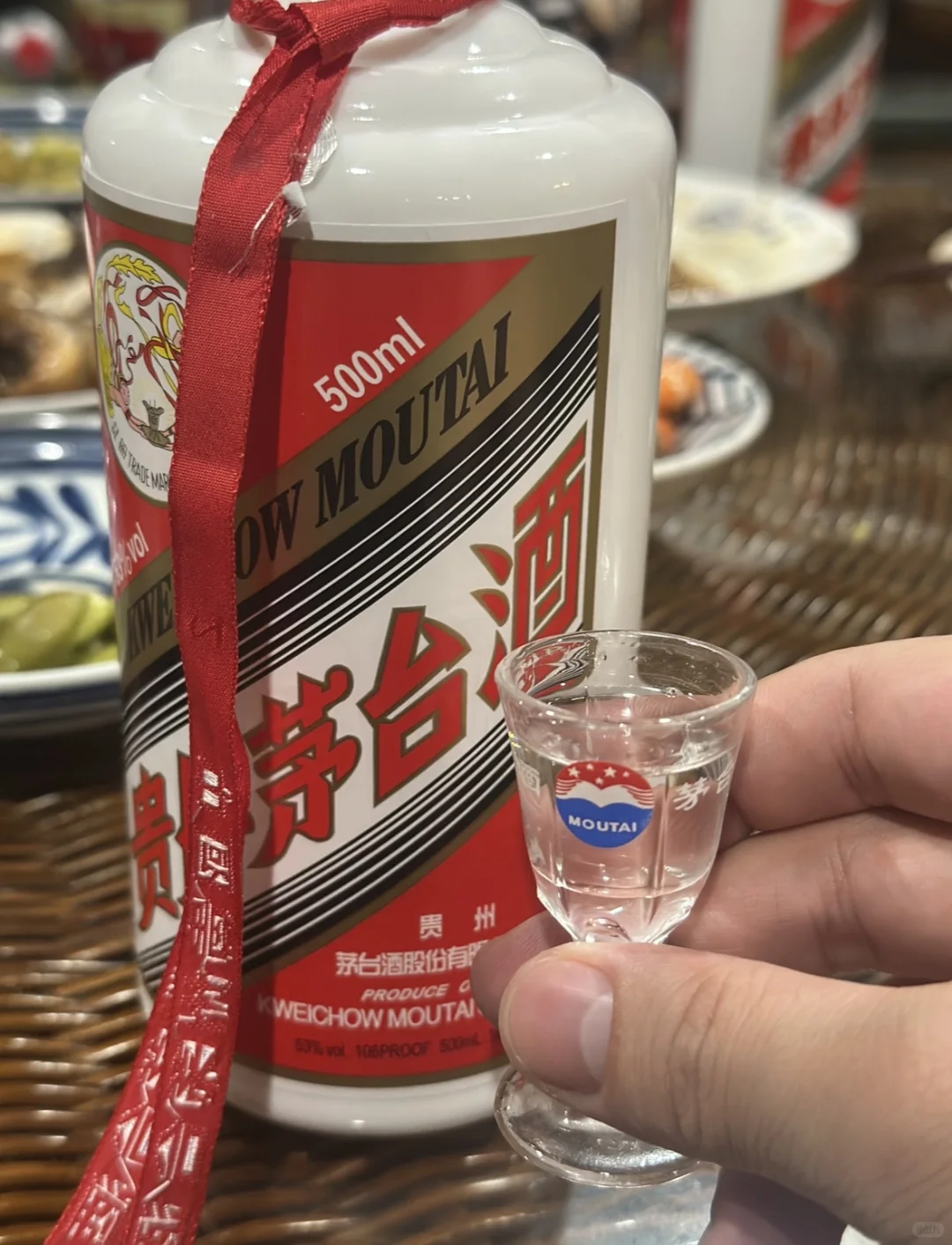 回国七天 六顿酒局…