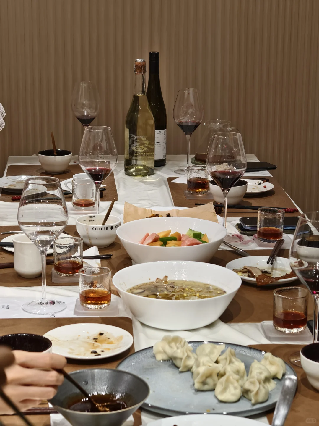 脱醇葡萄酒与纯素美食
