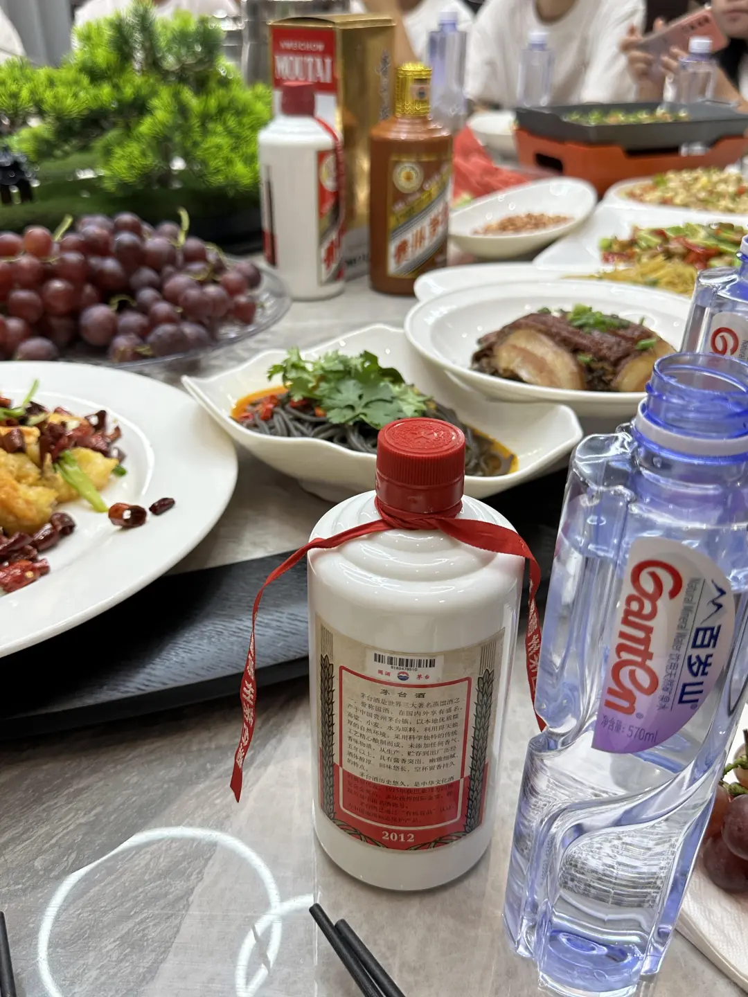 【强烈推荐】商务晚宴新风尚，品鉴茅台珍稀