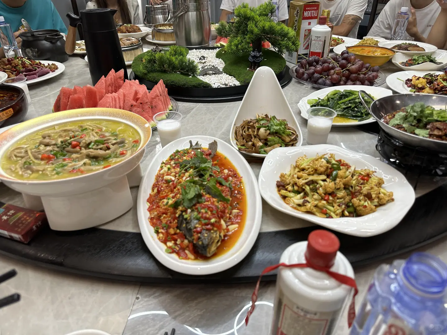 【强烈推荐】商务晚宴新风尚，品鉴茅台珍稀